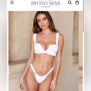 Divino Seas Ana de Bretaña Bikini Top & Bottom Small Bridal Bachelorette Bikini